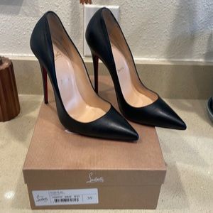 Christian Louboutin SoKate. 120 mm. Size 39. Kidd leather black.